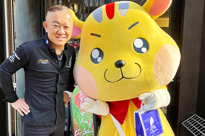 シェフとご一緒に記念撮影させていただきました♪