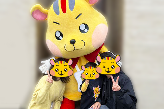 アピタンがケーキをお届けしました