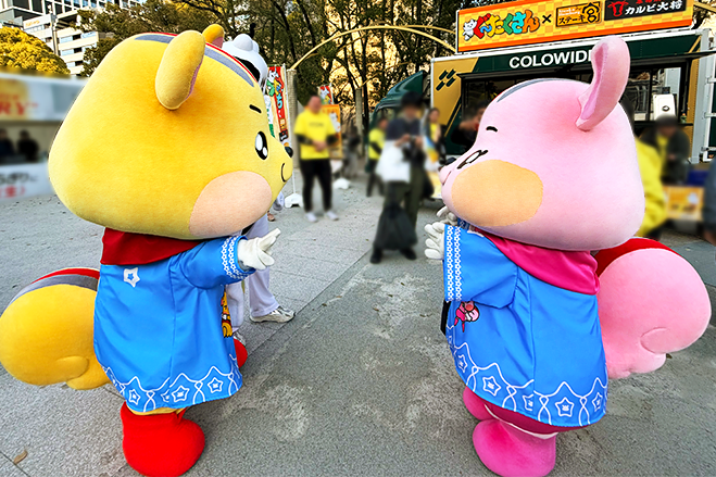 アピタン・ピアタンの2ショット