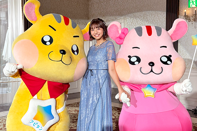 西堀文さんとアピタン・ピアタンの3ショット